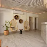New And Modern 2Bd Apartment Close To The 5Th Avenue